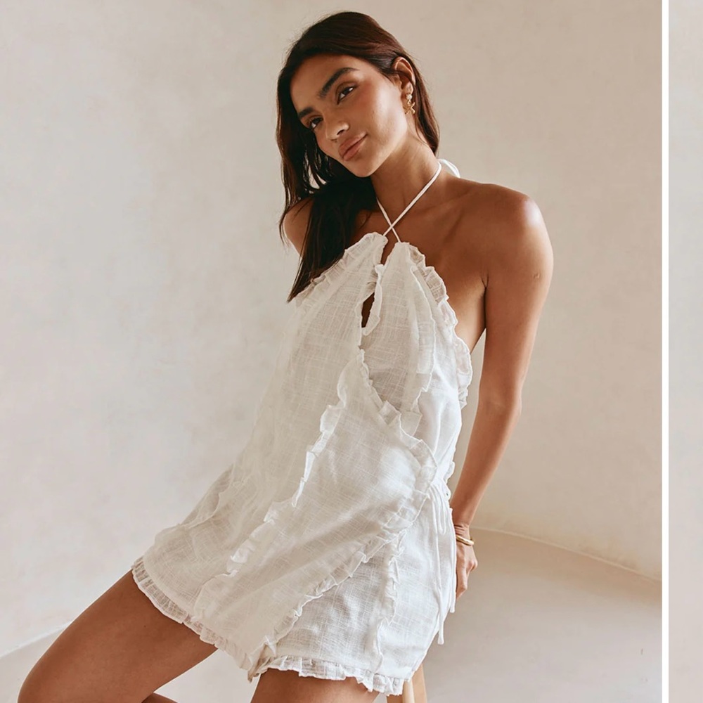 Sabo Skirt White Backless Dress